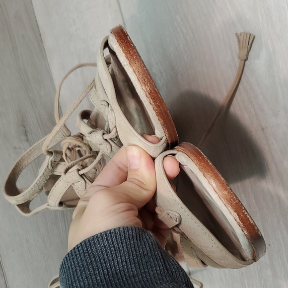 Frye Womens Gladiator Brielle Heels Suede Sandals shoes sz 8.5M - Picture 5 of 12